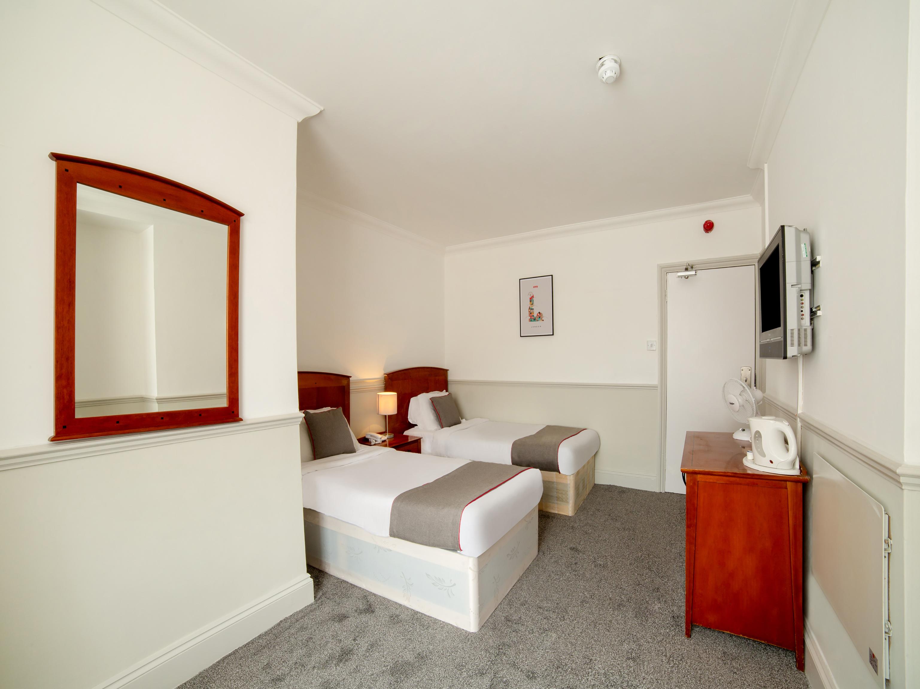 Oyo London Luton Otel Luton  Dış mekan fotoğraf