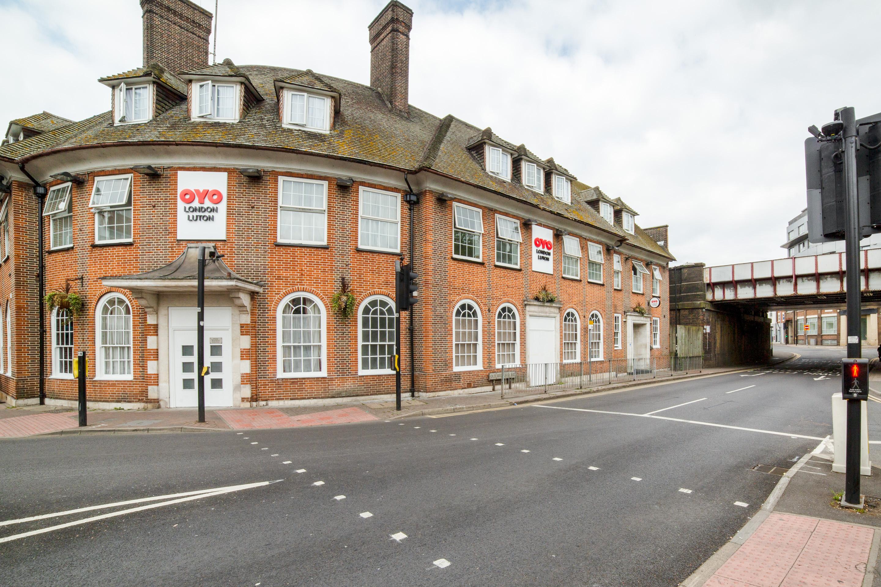 Oyo London Luton Otel Luton  Dış mekan fotoğraf